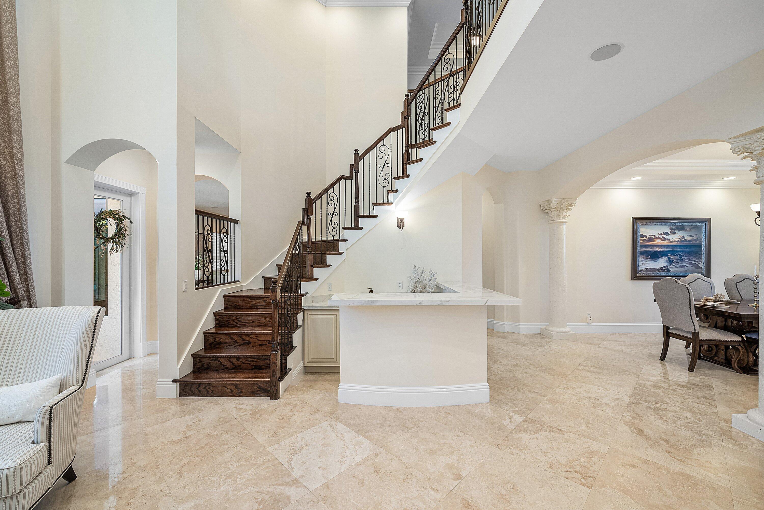 712 NE 71st Street