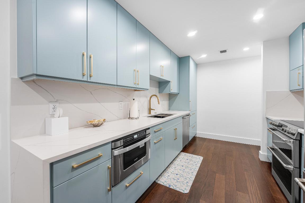 5578a N Ocean Boulevard 28f