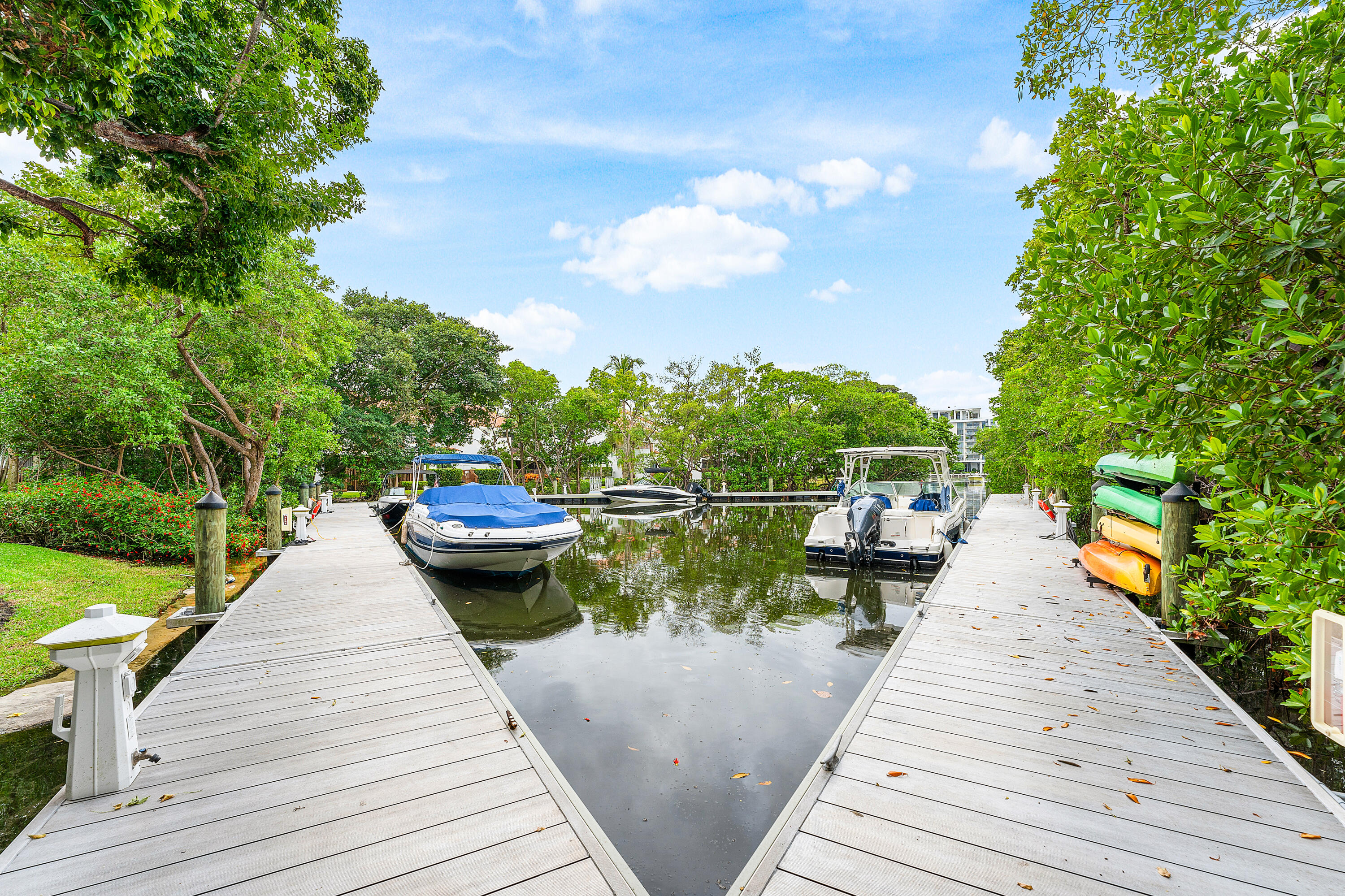 5578a N Ocean Boulevard 28f