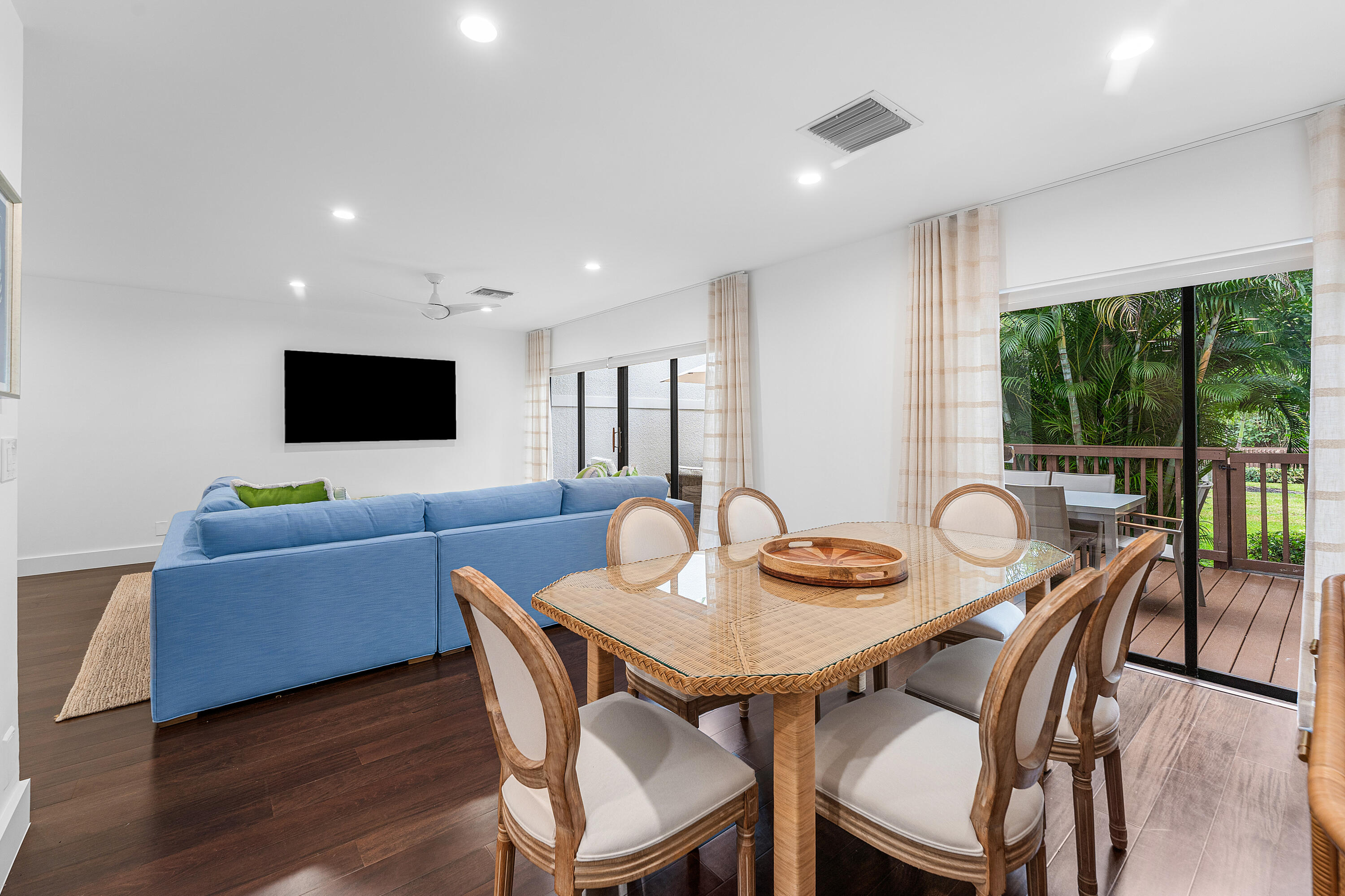 5578a N Ocean Boulevard 28f