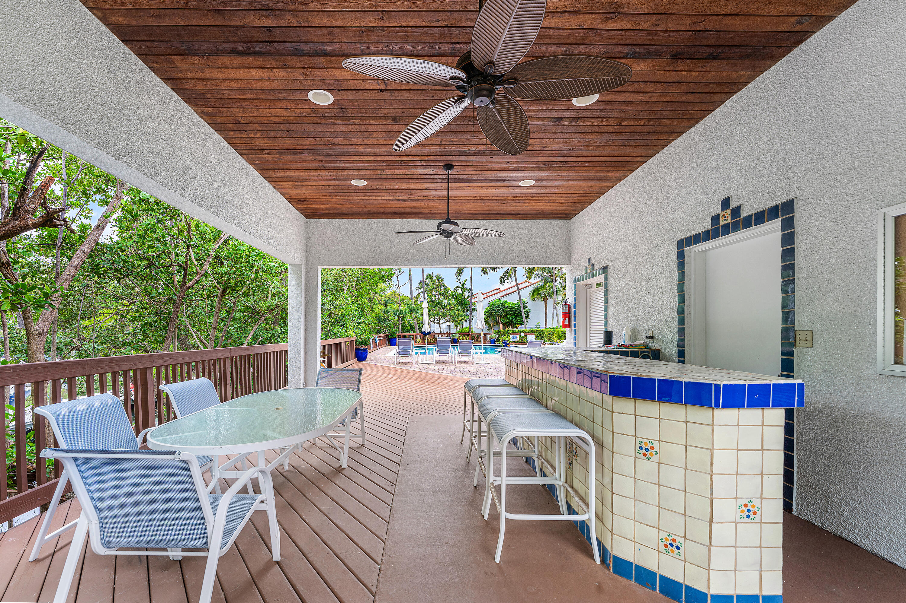 5578a N Ocean Boulevard 28f
