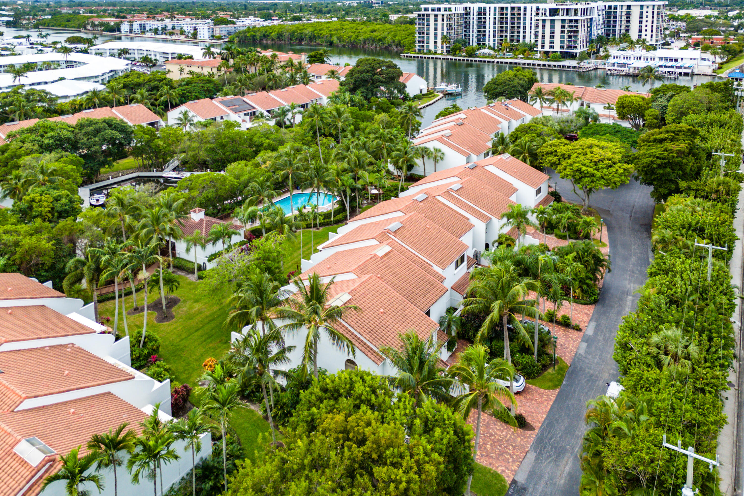 5578a N Ocean Boulevard 28f