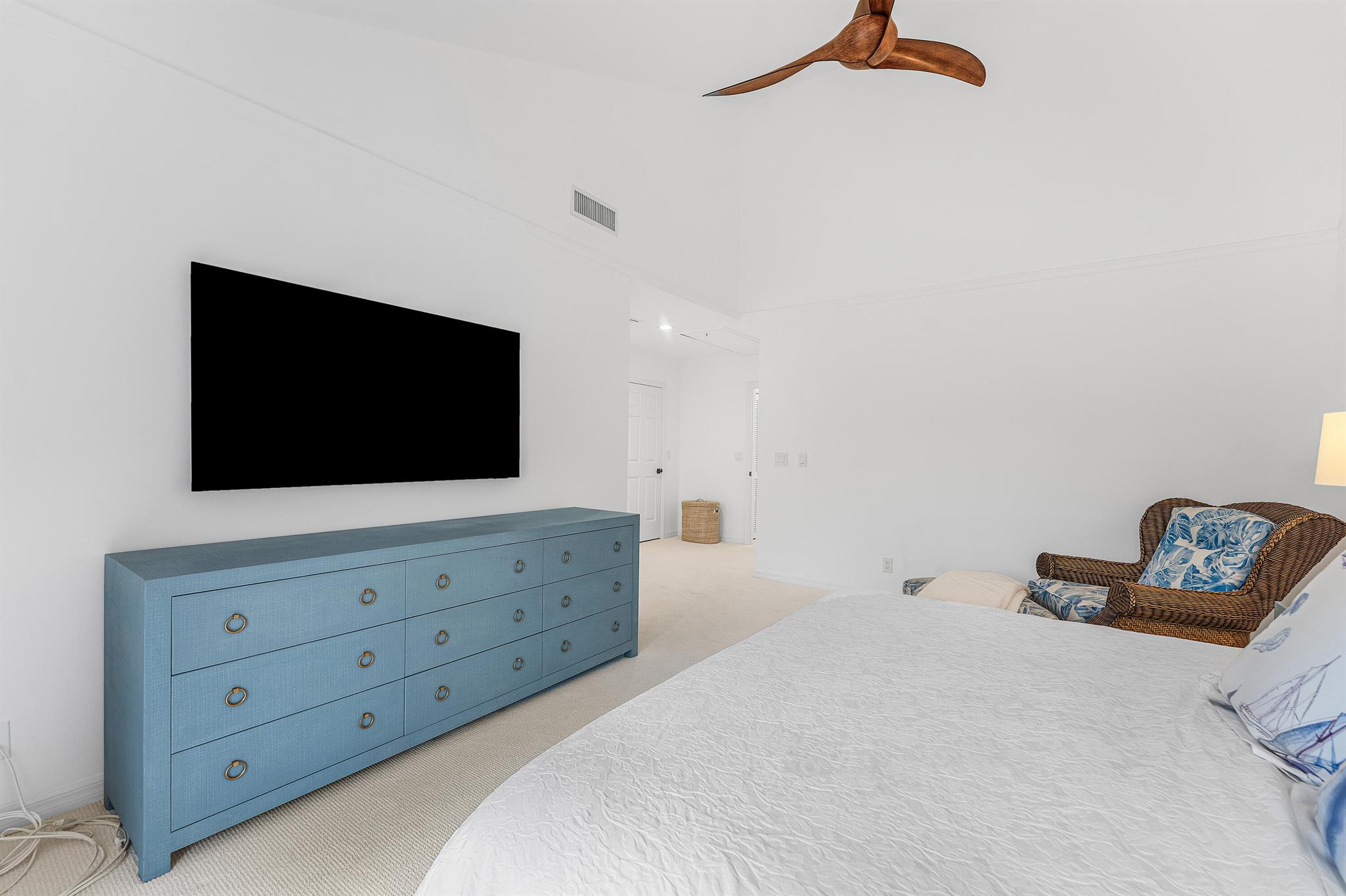 5578a N Ocean Boulevard 28f