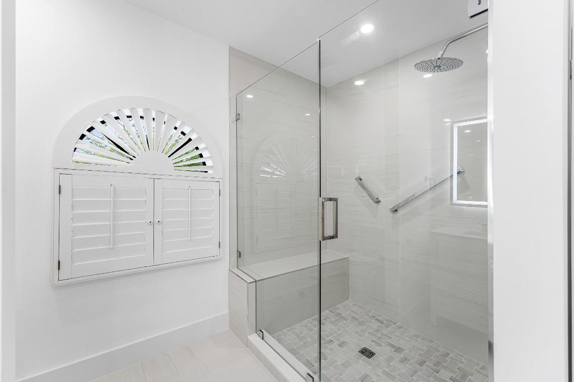 5578a N Ocean Boulevard 28f