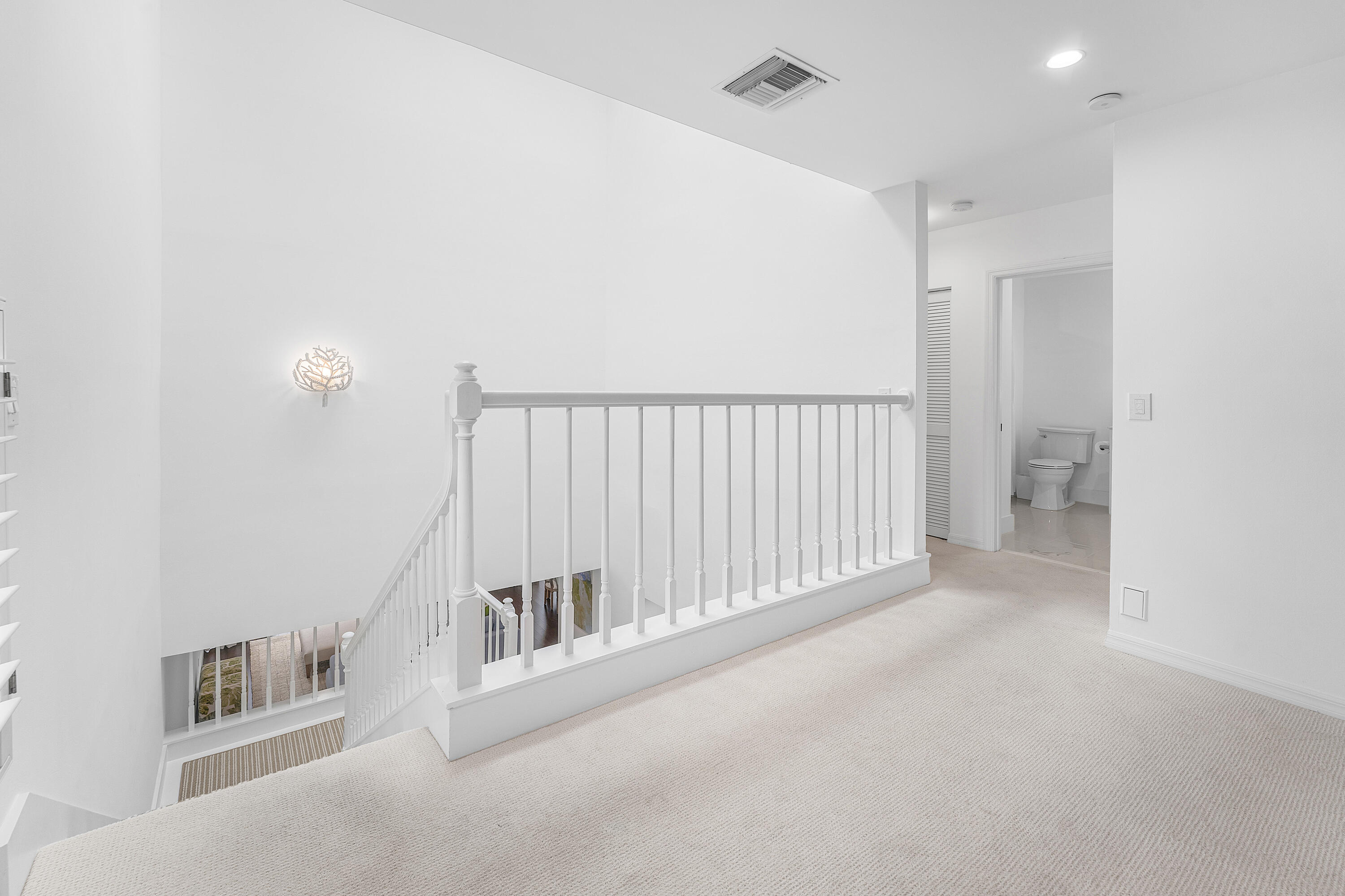 5578a N Ocean Boulevard 28f