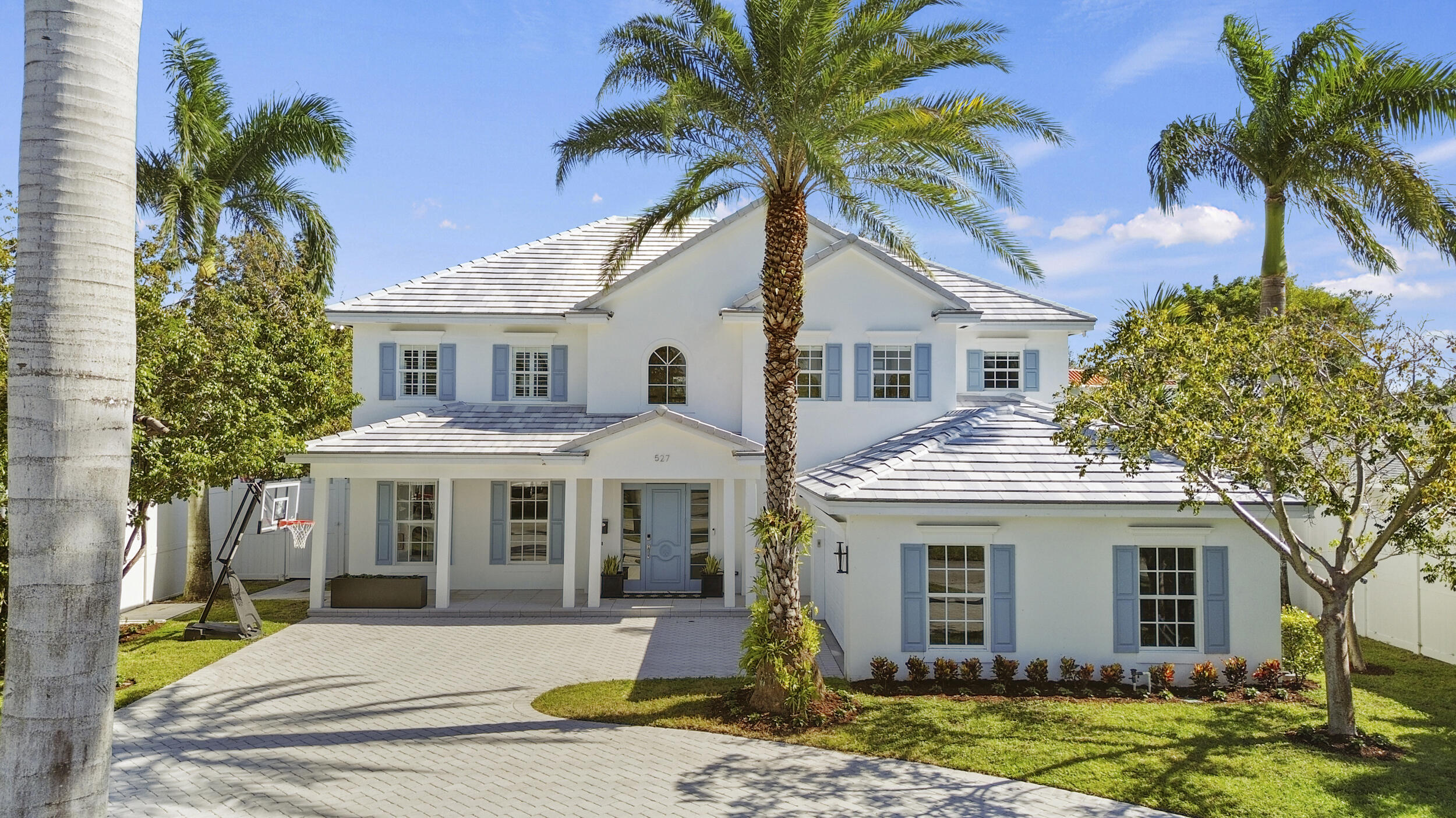 527 NW 1st Avenue