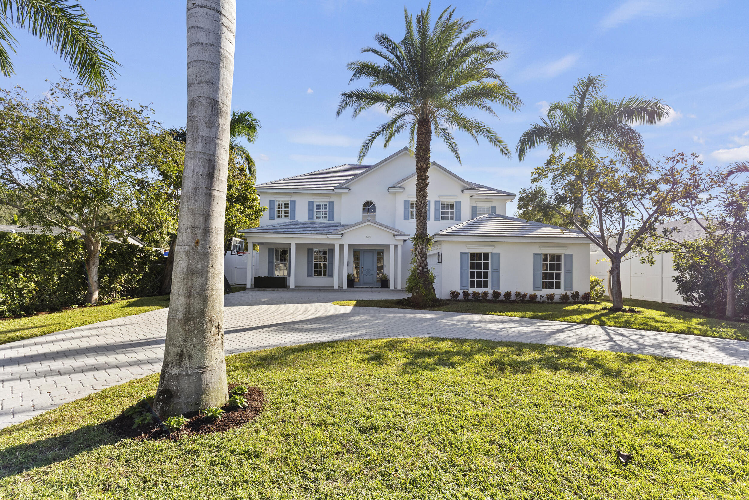 527 NW 1st Avenue