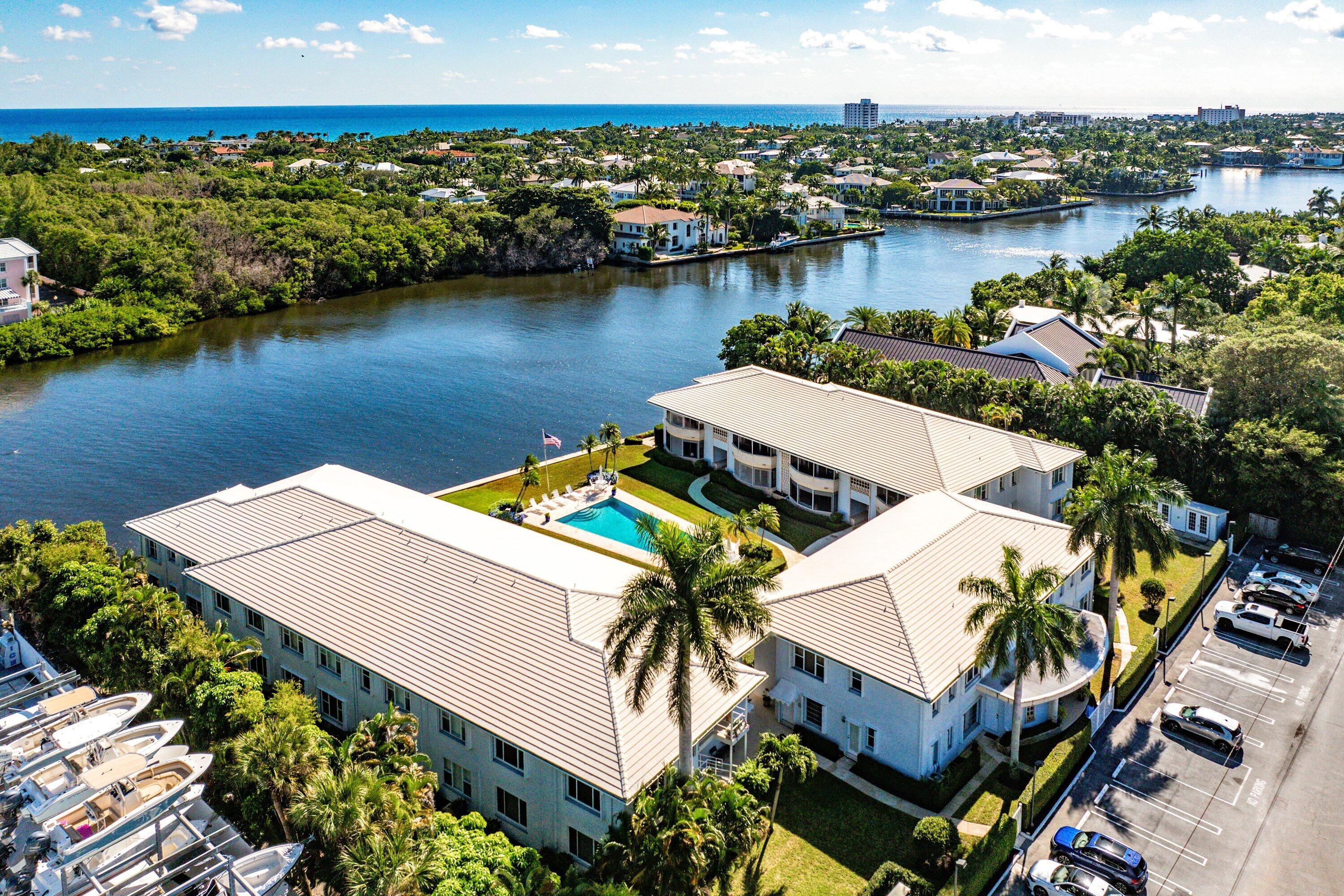 725 Palm Trail 10