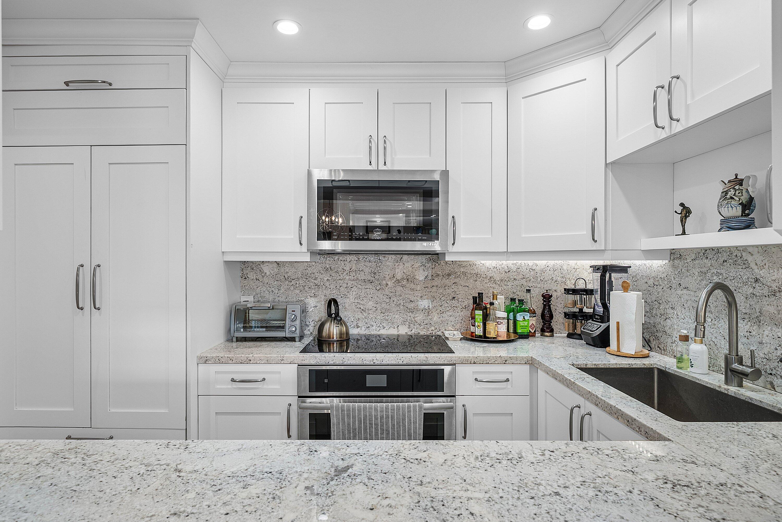 725 Palm Trail 10