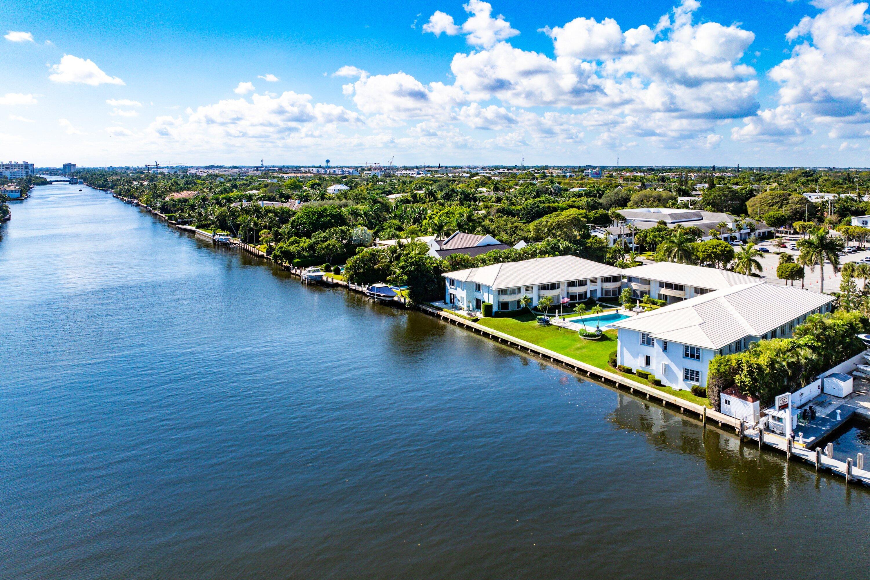 725 Palm Trail 10
