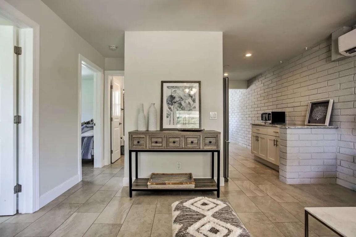 201 George Bush Boulevard