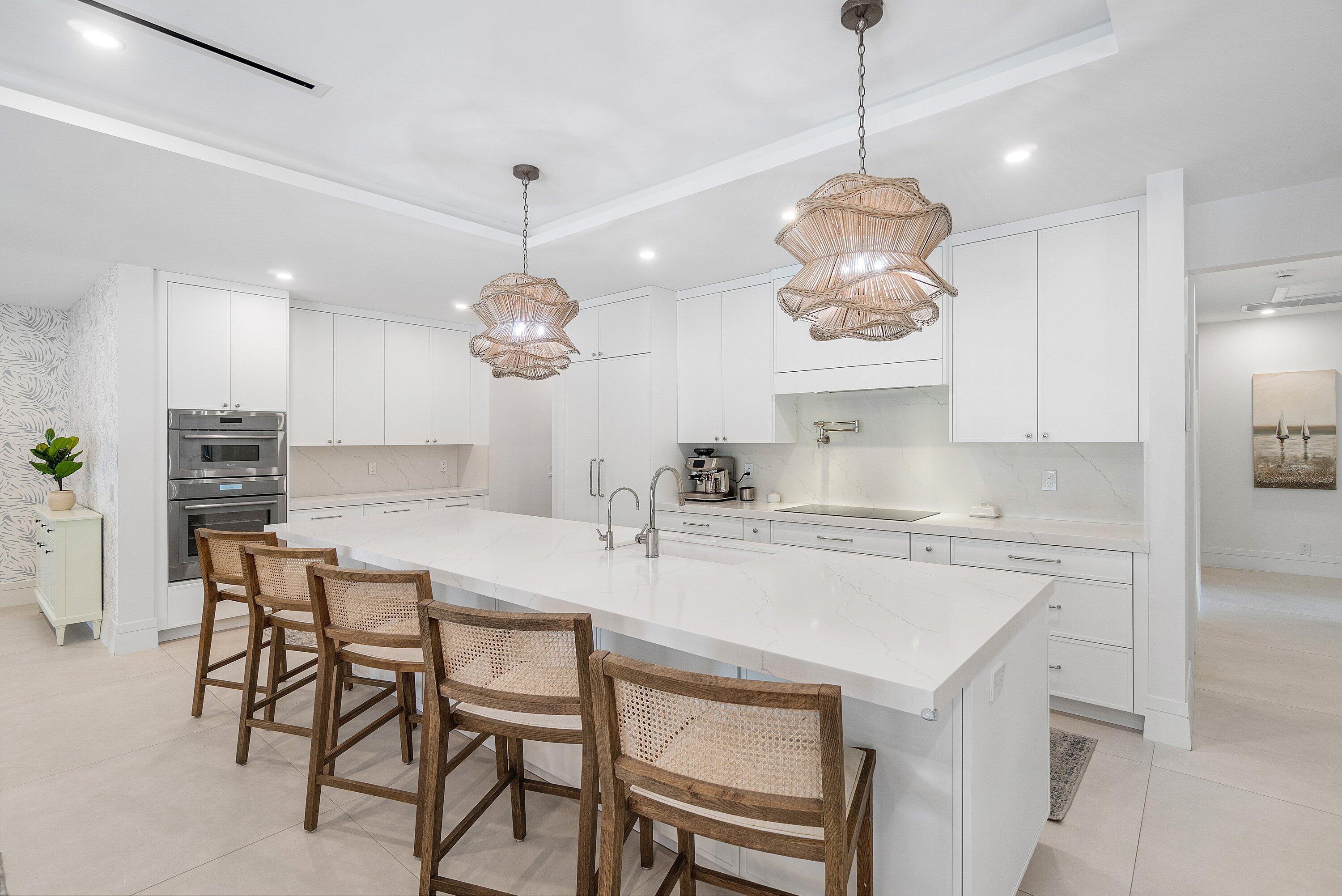 917 SW 36th Court