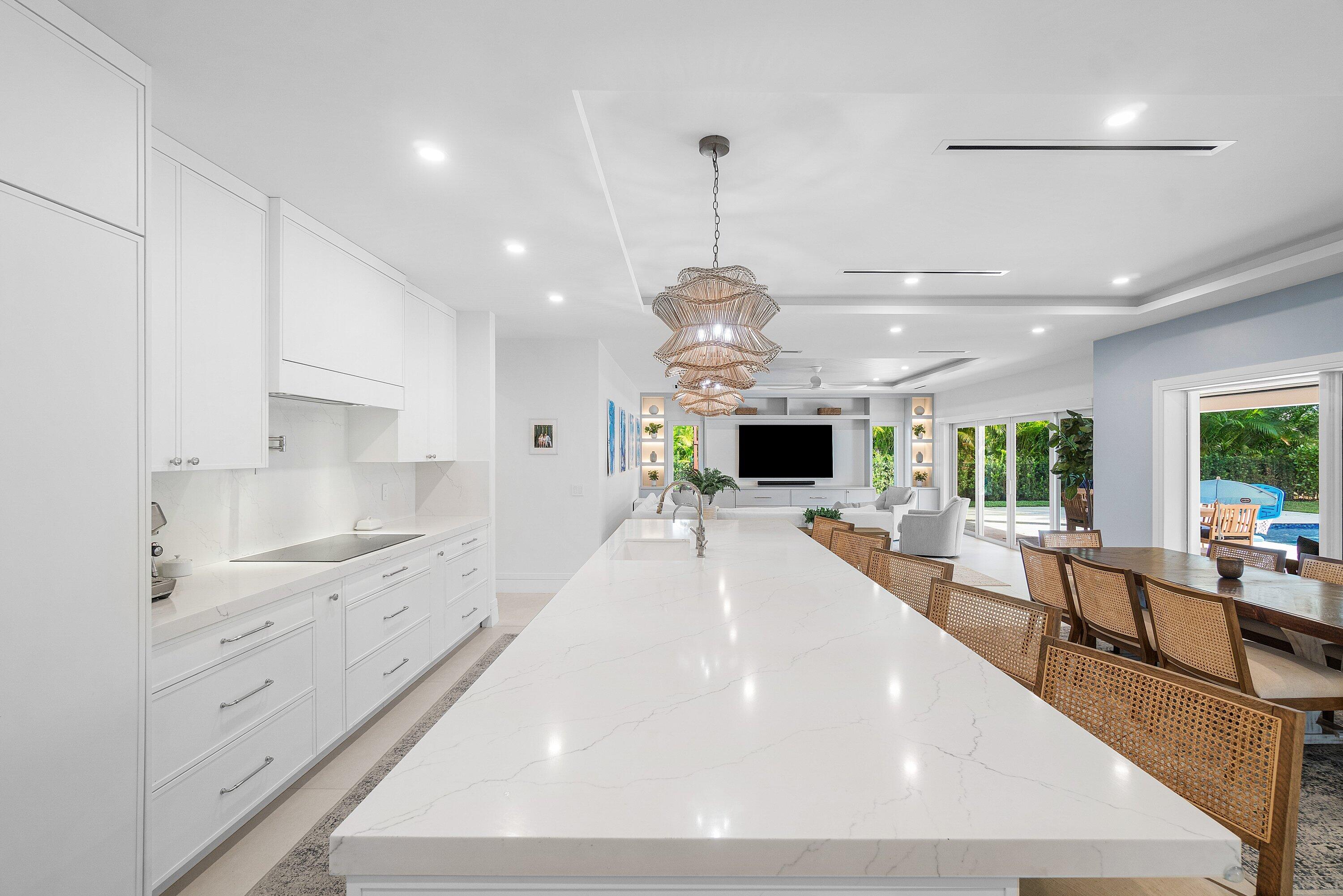917 SW 36th Court