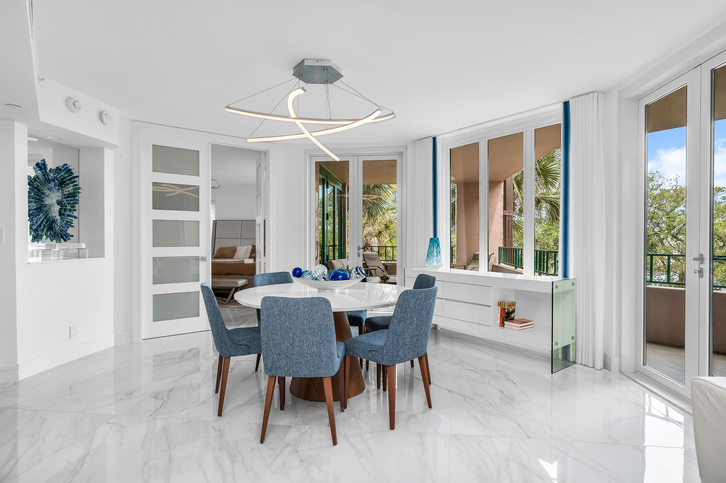 100 SE 5th Avenue 302