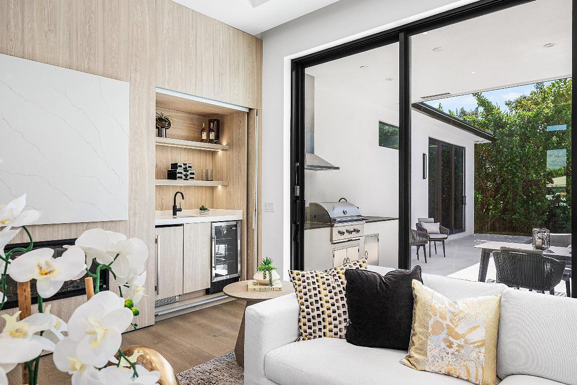 212 NW 18th Street, Delray Beach