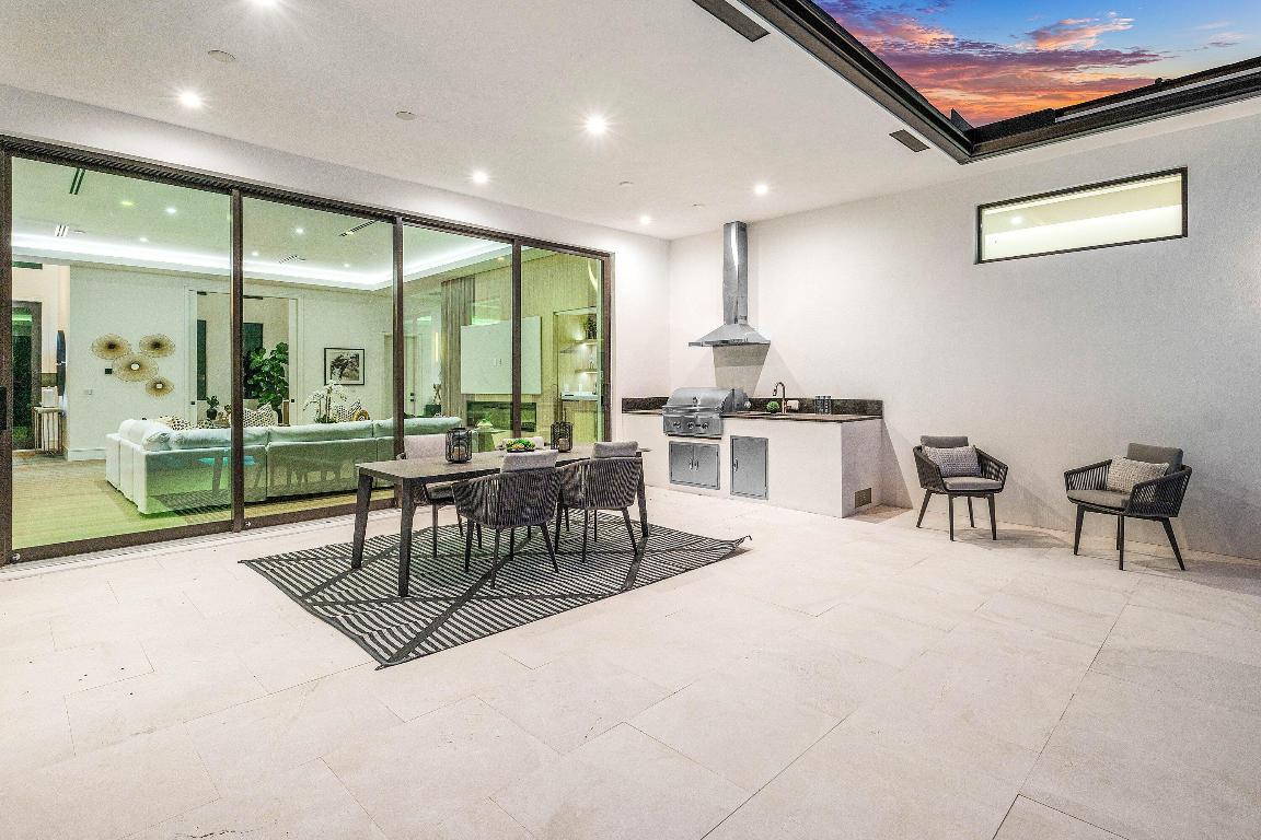 212 NW 18th Street, Delray Beach