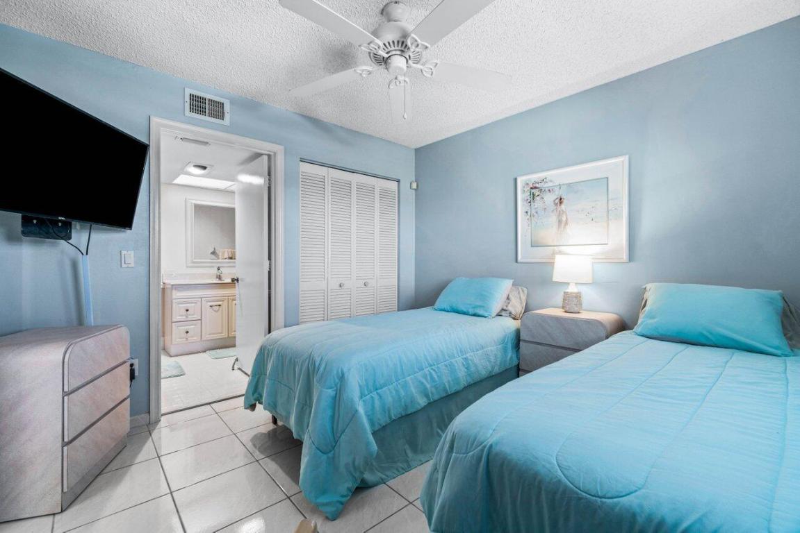 23345 Carolwood Lane 406, Boca Raton Unit: 406