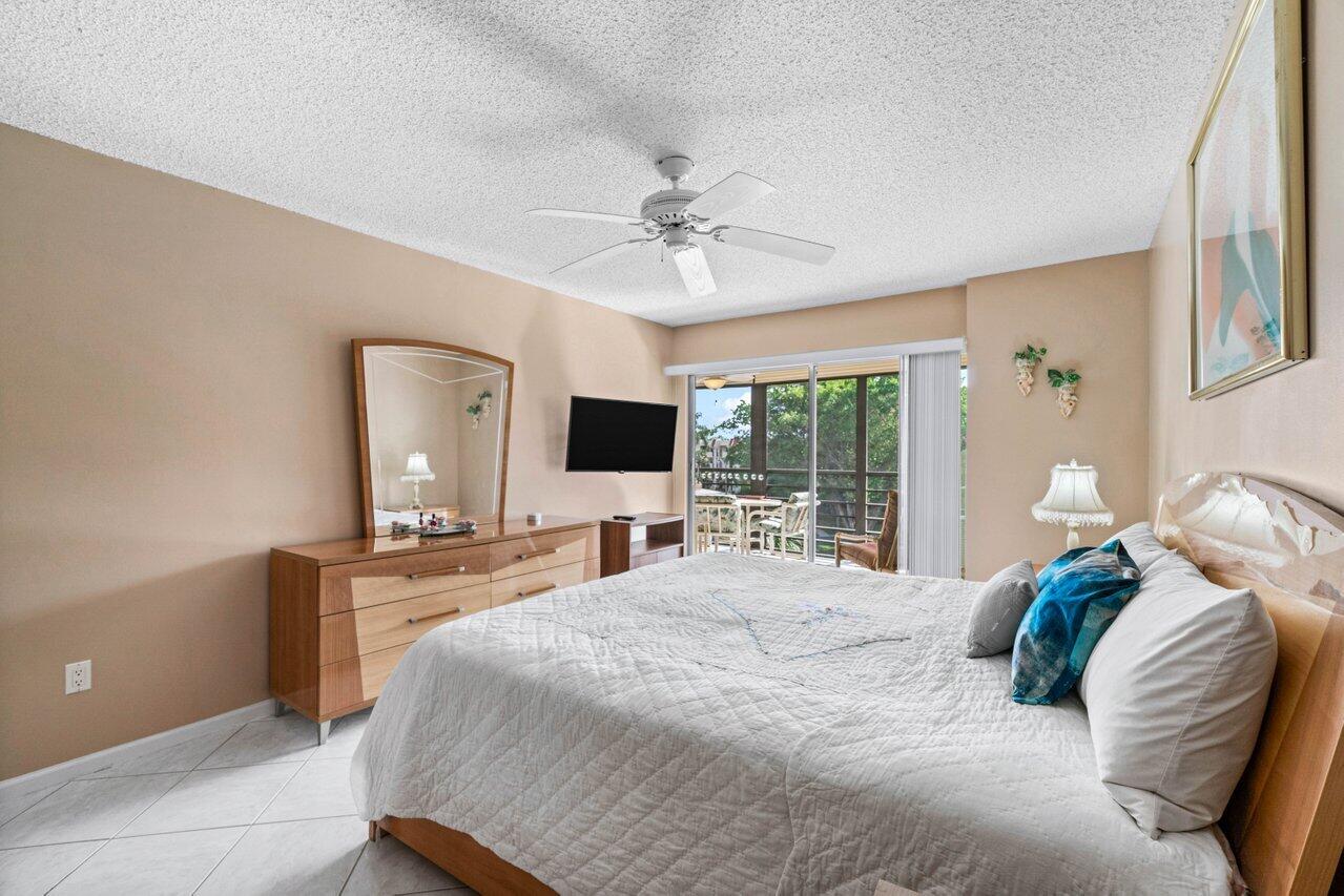 23345 Carolwood Lane 406, Boca Raton Unit: 406