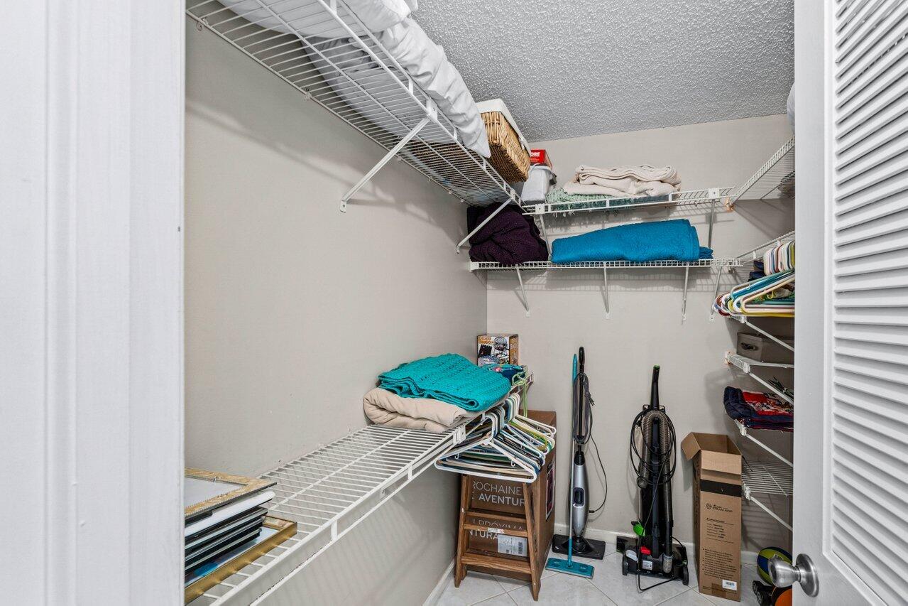 23345 Carolwood Lane 406, Boca Raton Unit: 406