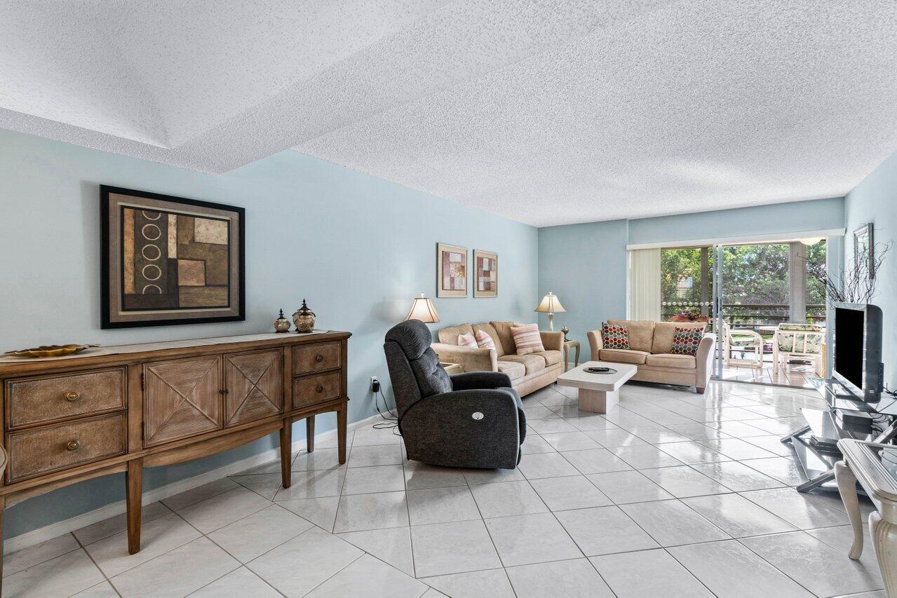 23345 Carolwood Lane 406, Boca Raton Unit: 406