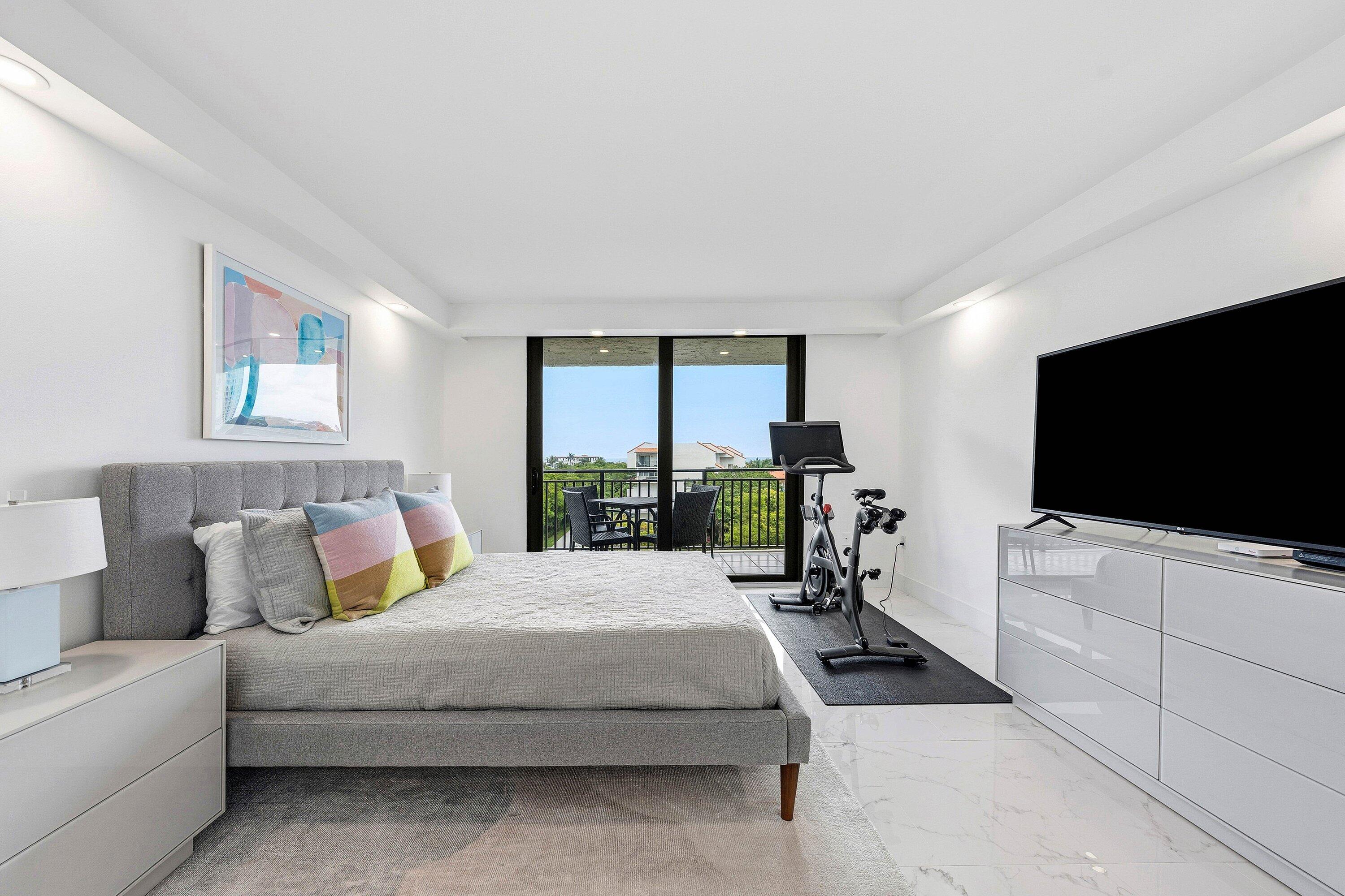 3912 S Ocean Boulevard 605, Highland Beach Unit: 605