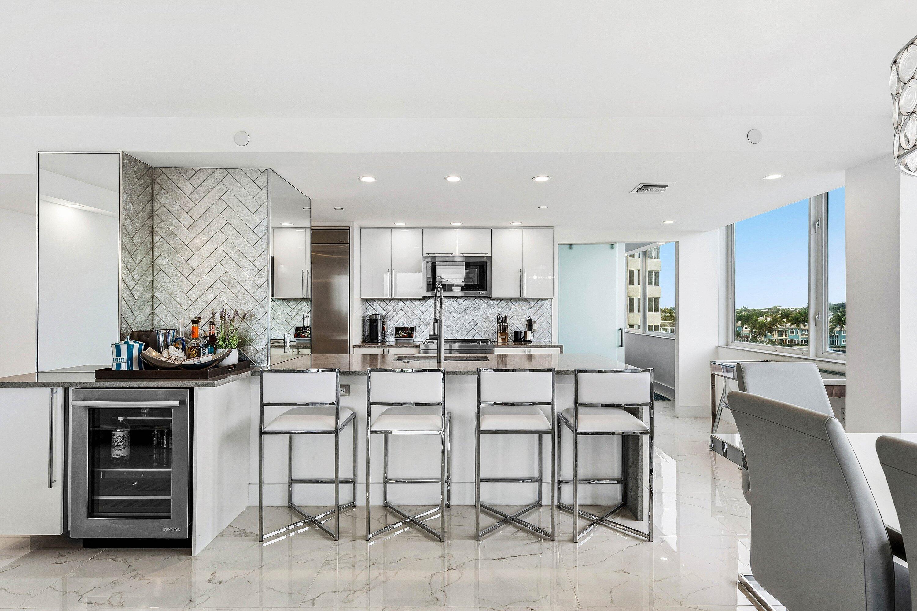 3912 S Ocean Boulevard 605, Highland Beach Unit: 605