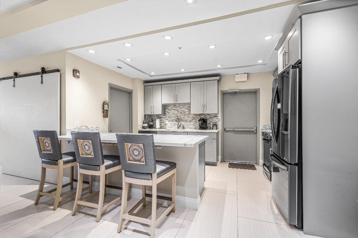 3912 S Ocean Boulevard 605, Highland Beach Unit: 605