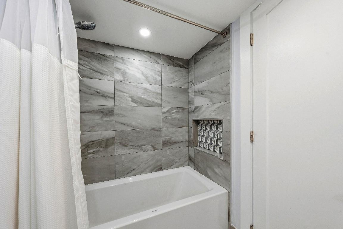 3912 S Ocean Boulevard 605, Highland Beach Unit: 605