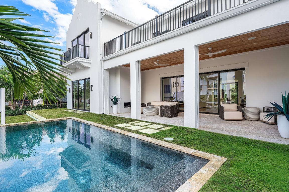 819 Bamboo Lane, Delray Beach