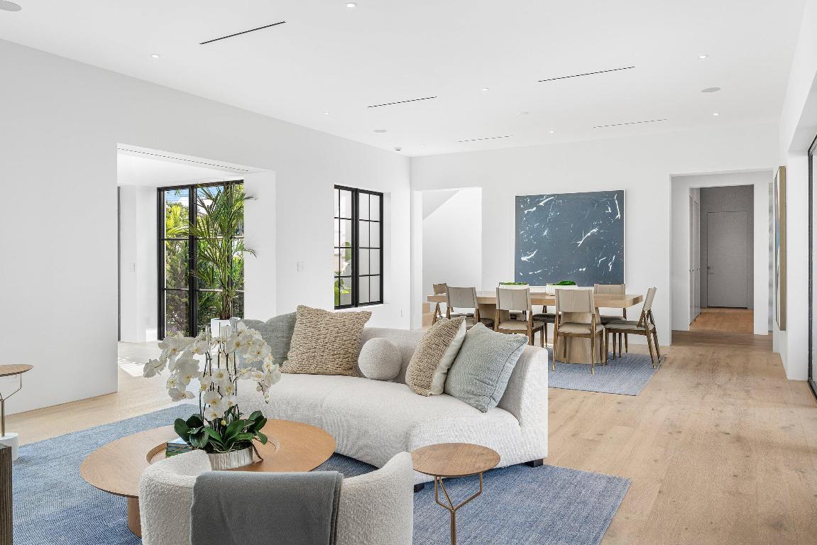 819 Bamboo Lane, Delray Beach