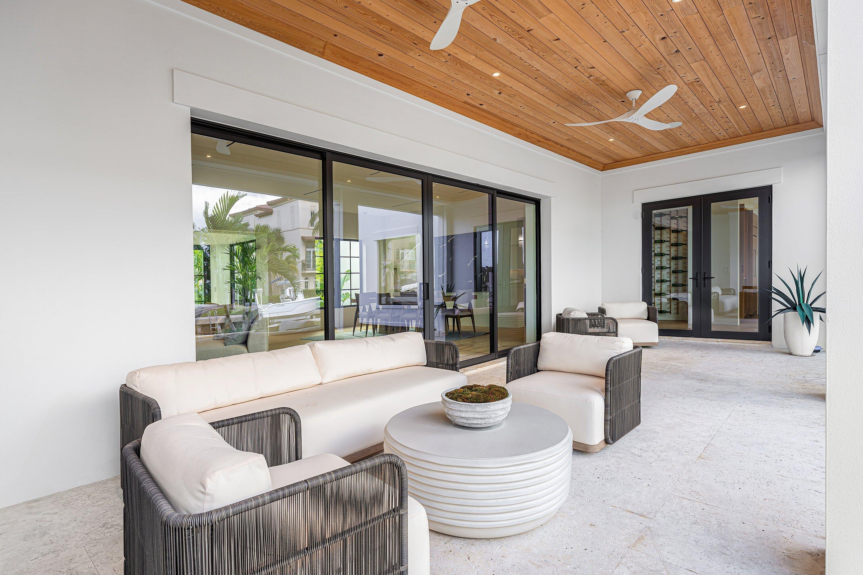819 Bamboo Lane, Delray Beach