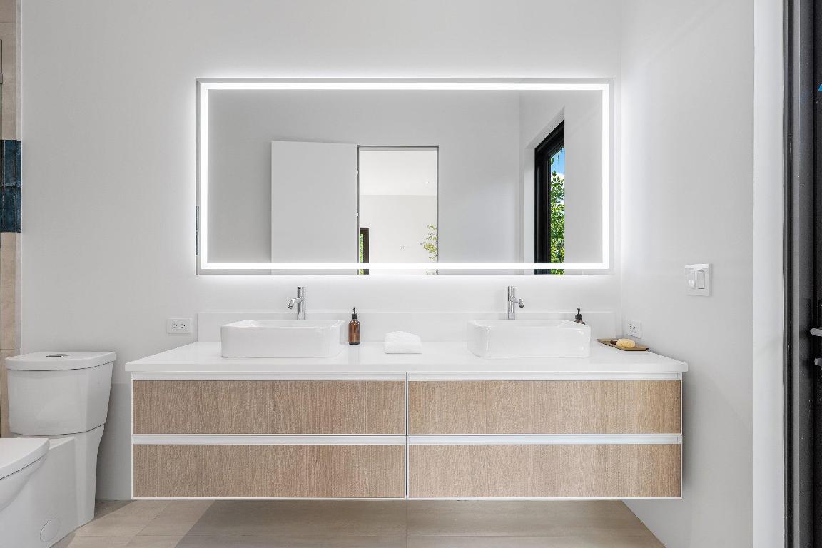 819 Bamboo Lane, Delray Beach