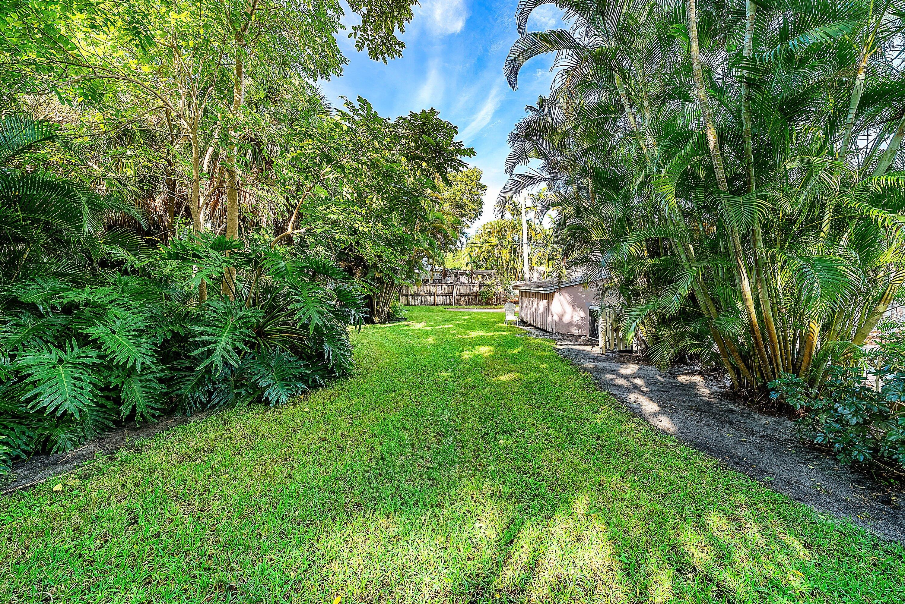 1202 N Swinton Avenue, Delray Beach