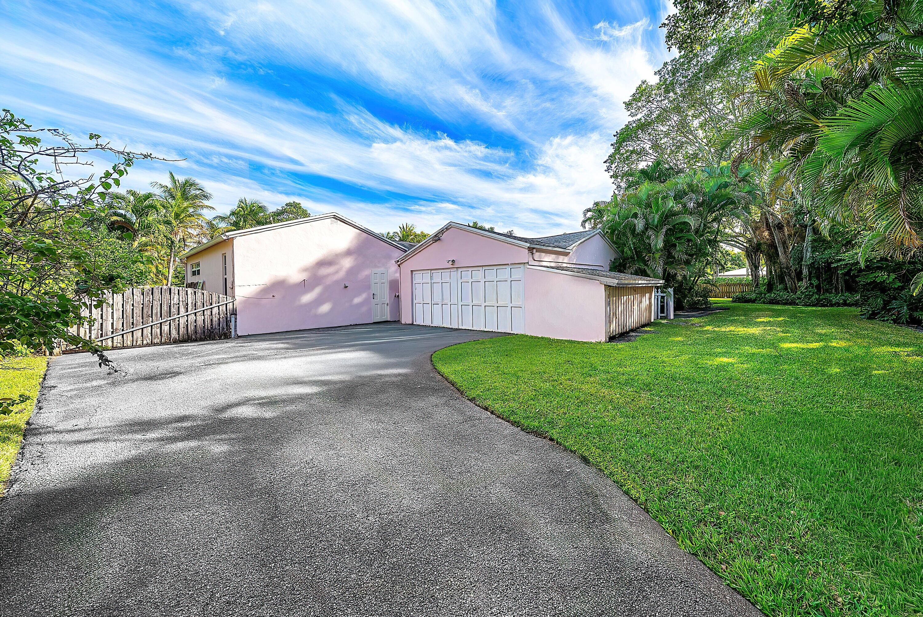 1202 N Swinton Avenue, Delray Beach