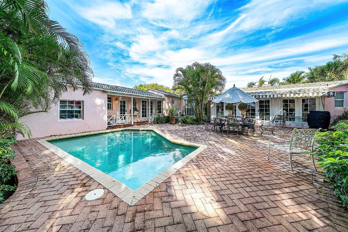 1202 N Swinton Avenue, Delray Beach