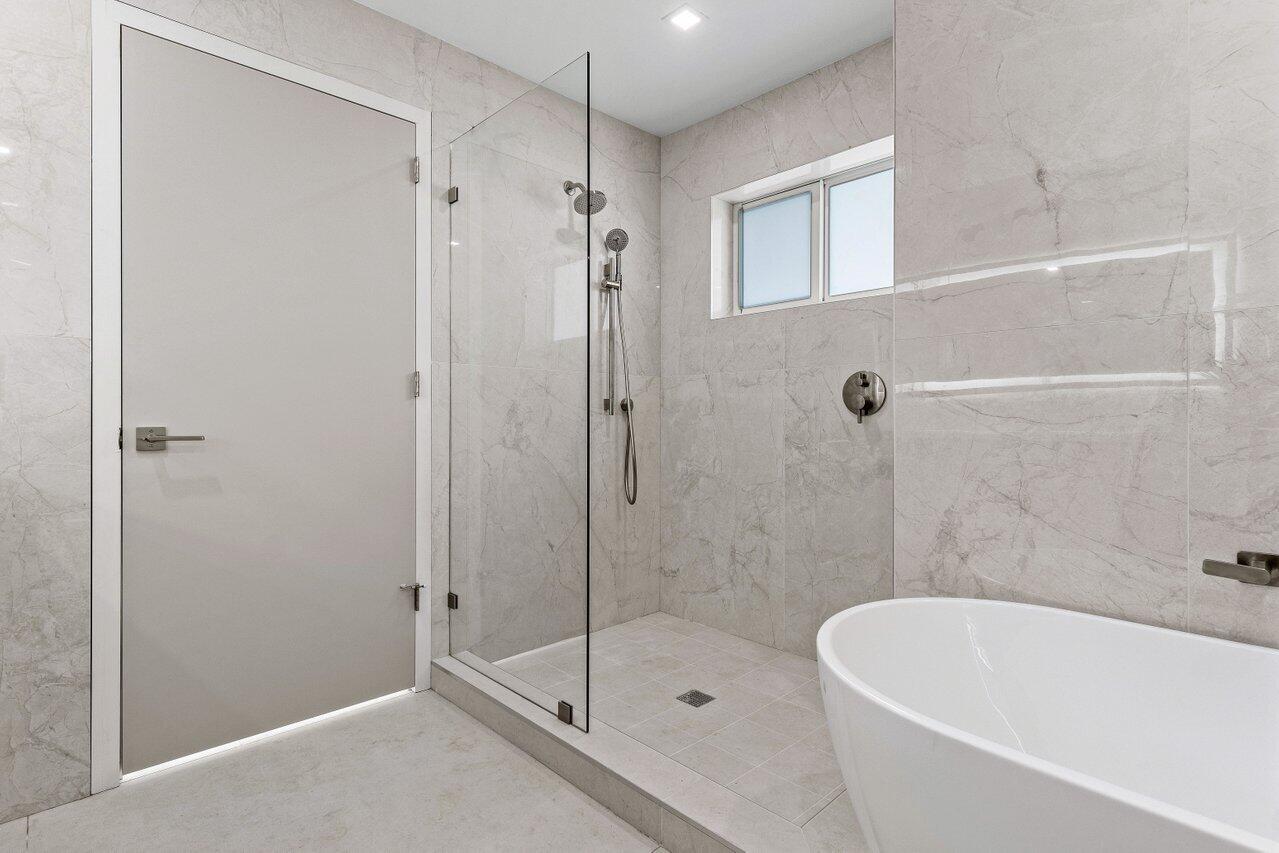 902 SW 27th Place, Boynton Beach