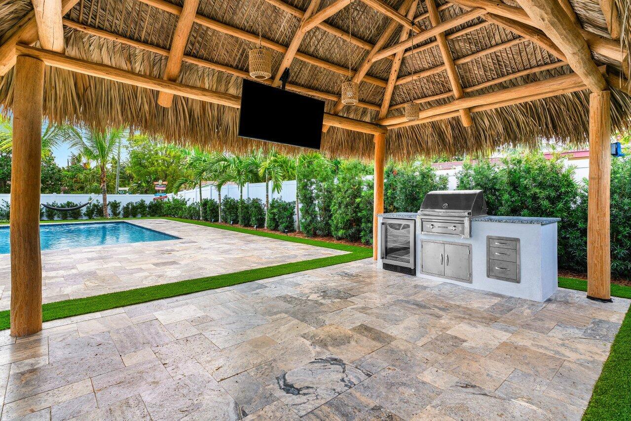 902 SW 27th Place, Boynton Beach