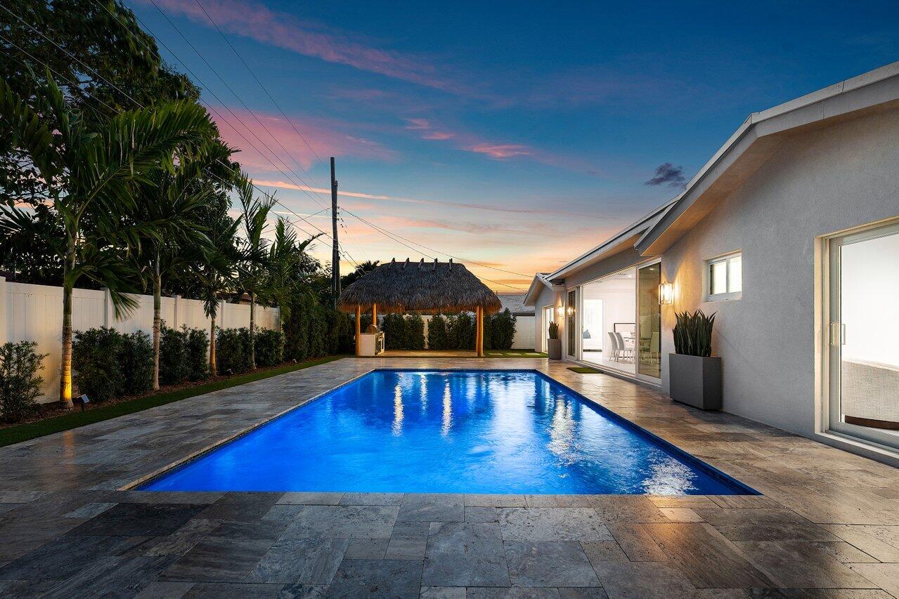 902 SW 27th Place, Boynton Beach