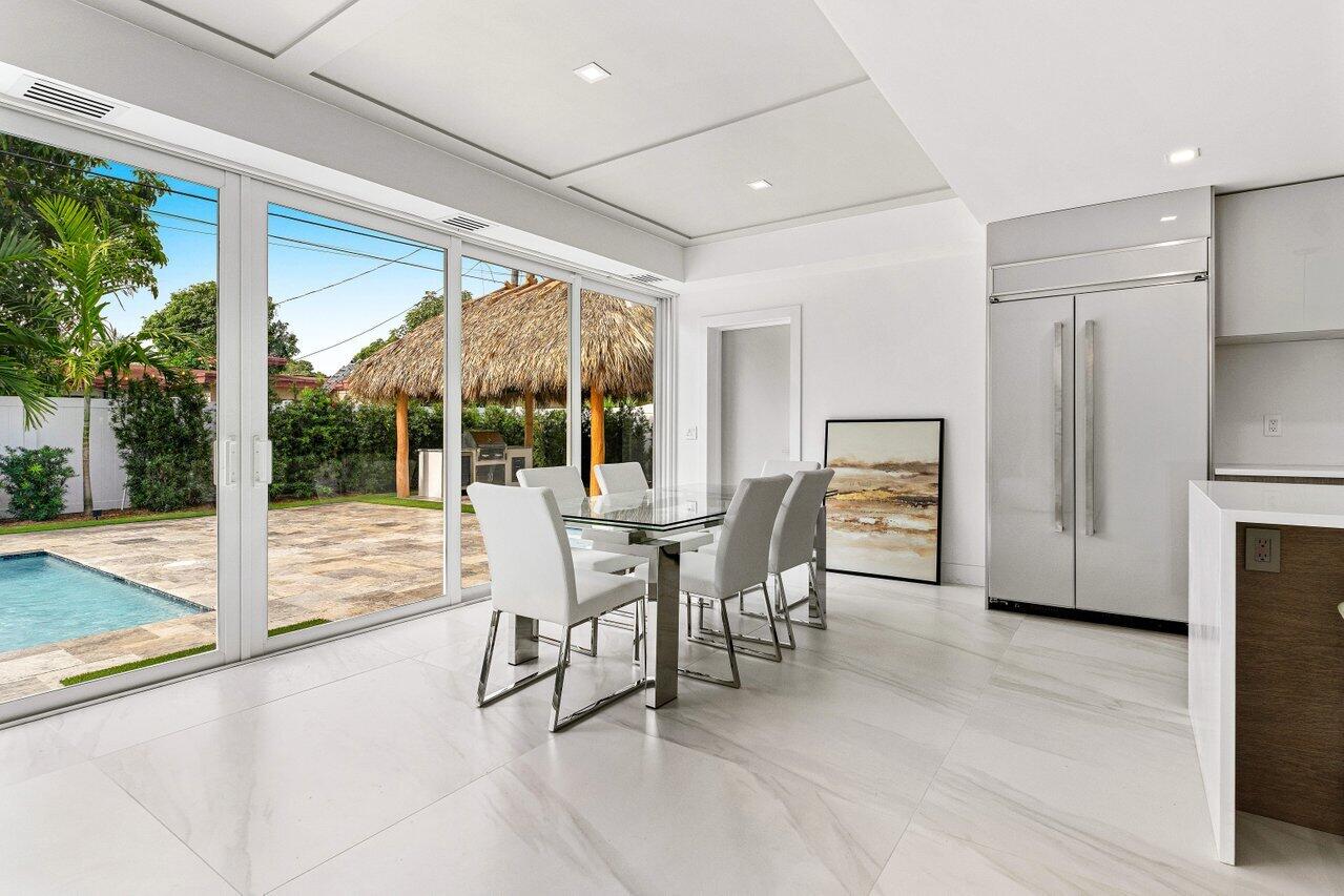 902 SW 27th Place, Boynton Beach