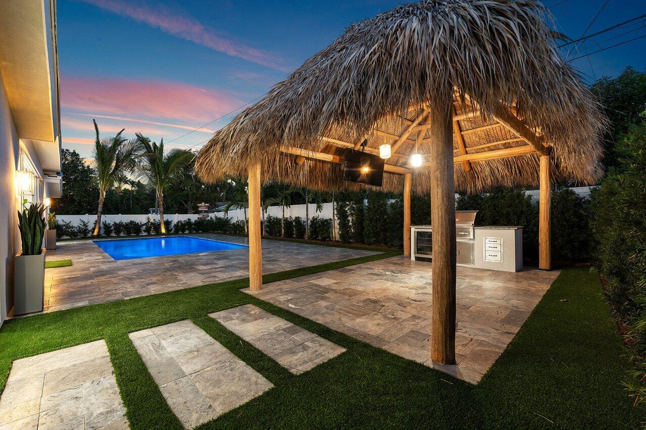 902 SW 27th Place, Boynton Beach