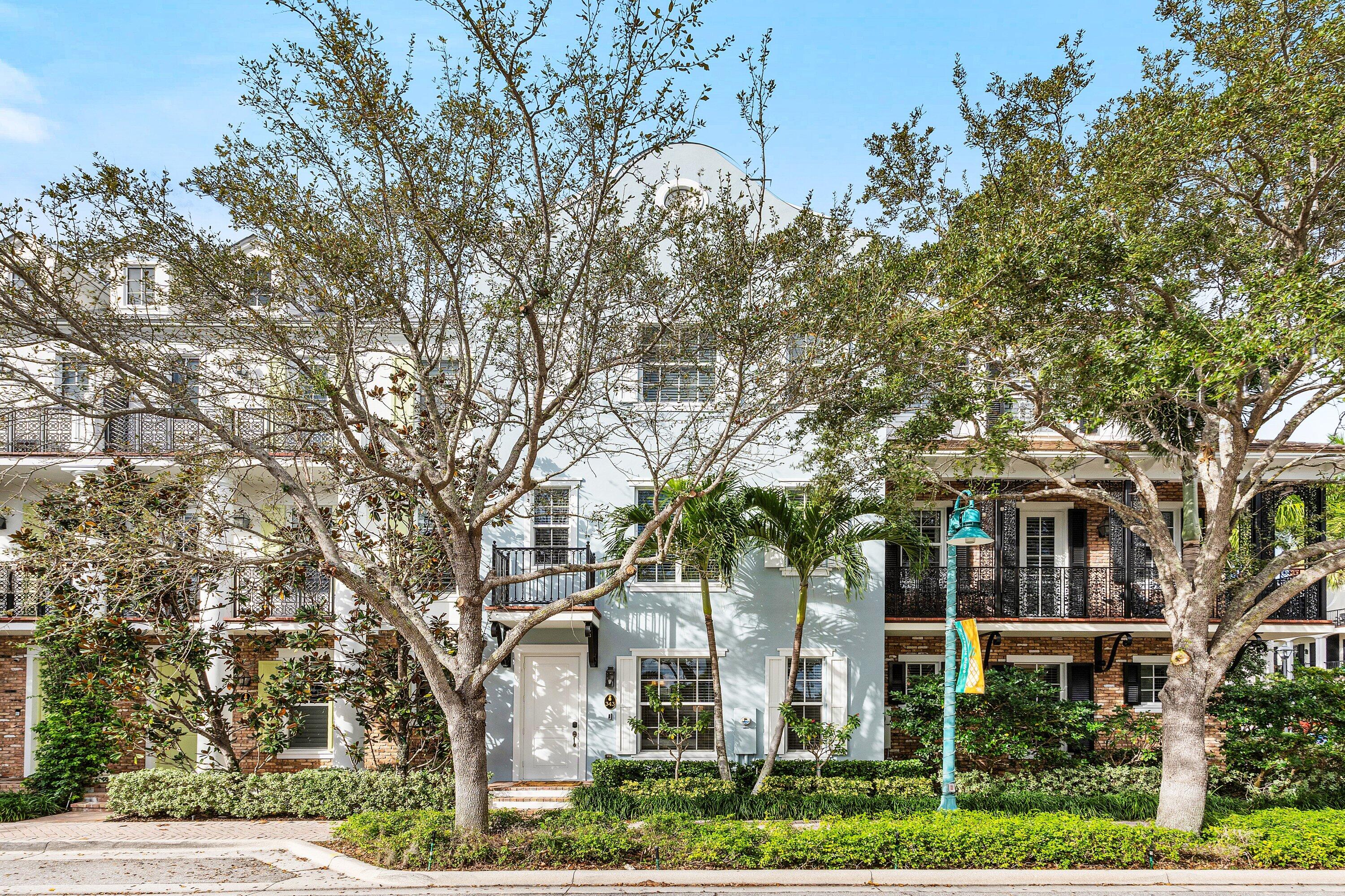 343 E Cannery Row Circle