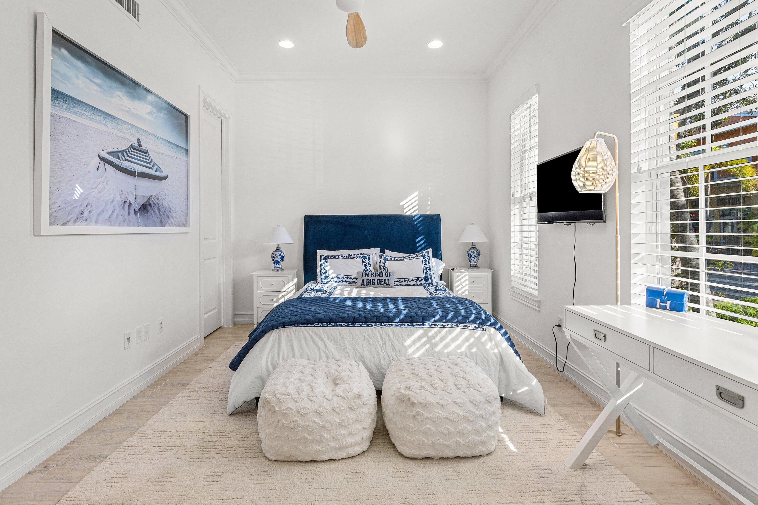 343 E Cannery Row Circle