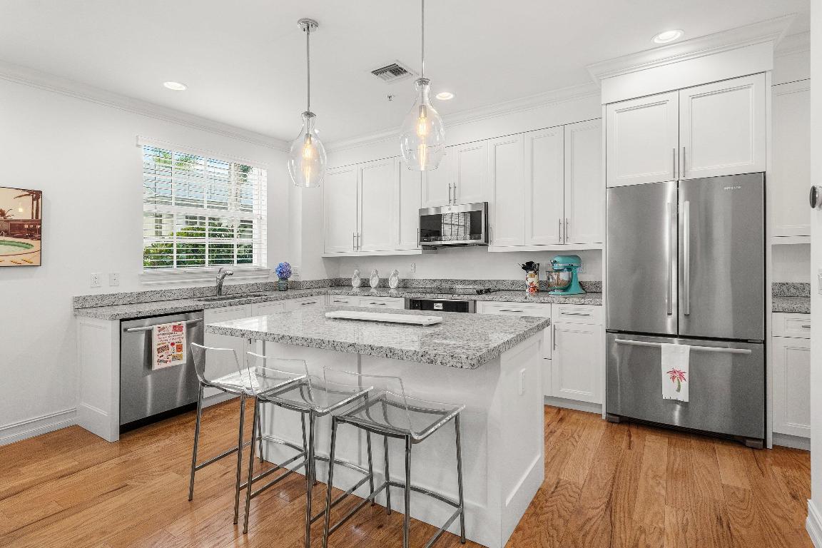 343 E Cannery Row Circle