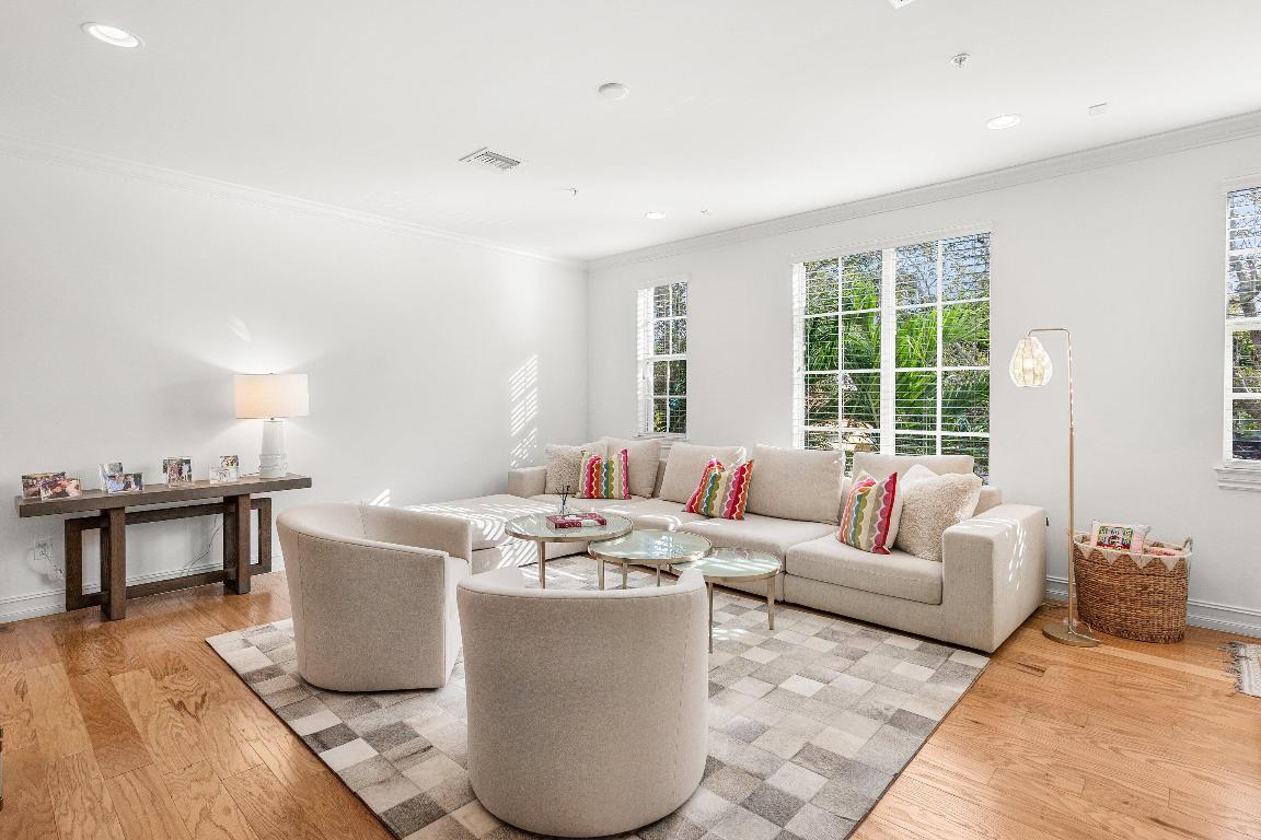 343 E Cannery Row Circle