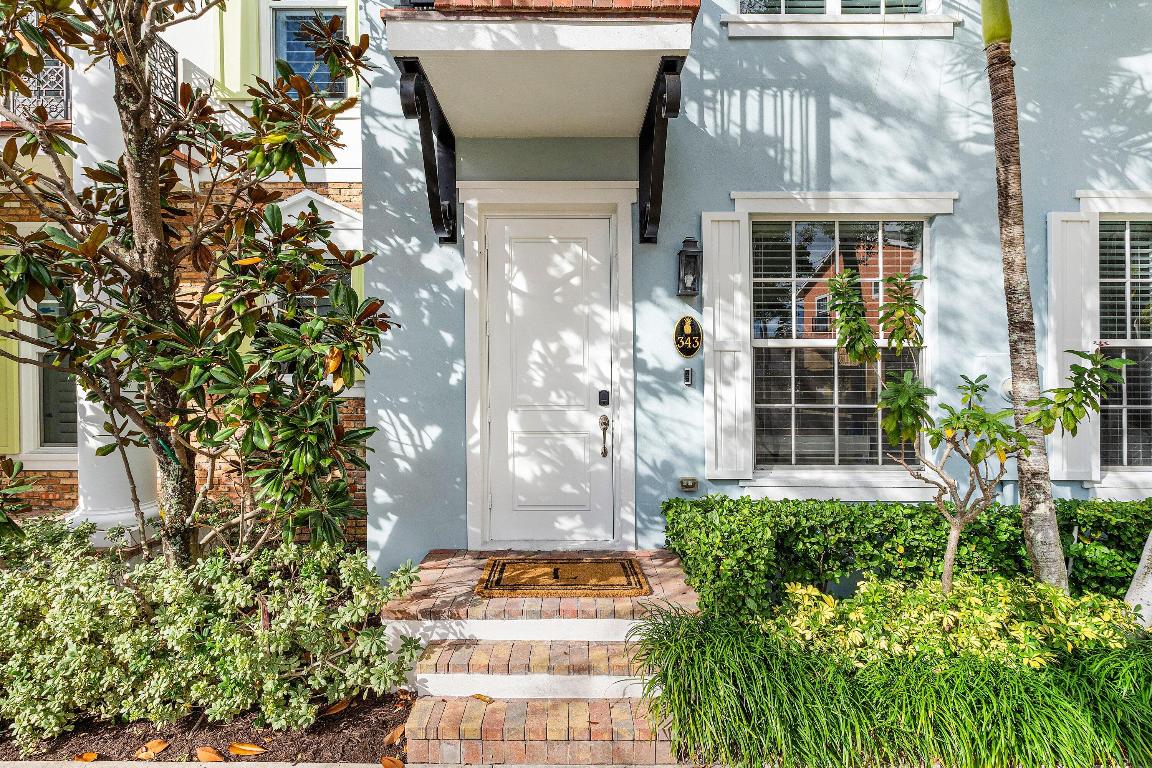 343 E Cannery Row Circle