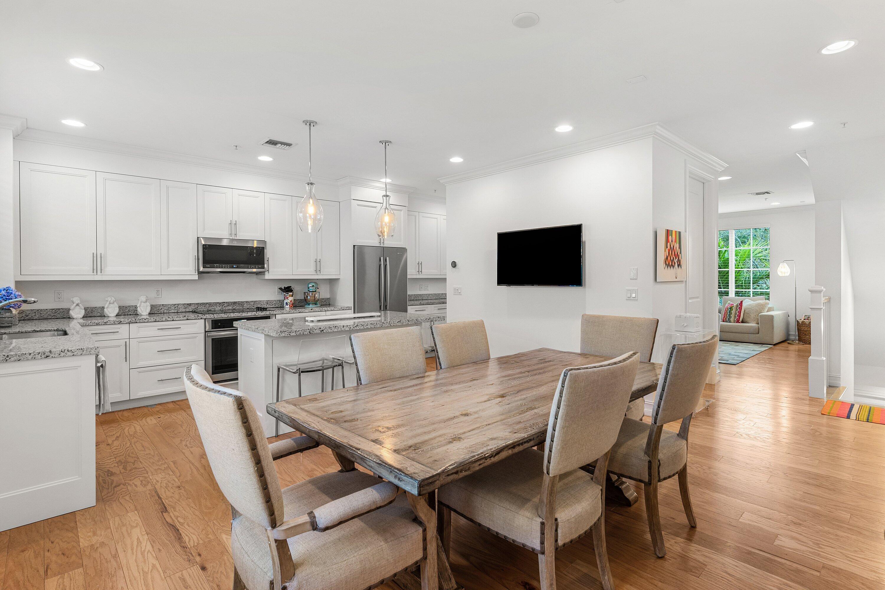 343 E Cannery Row Circle