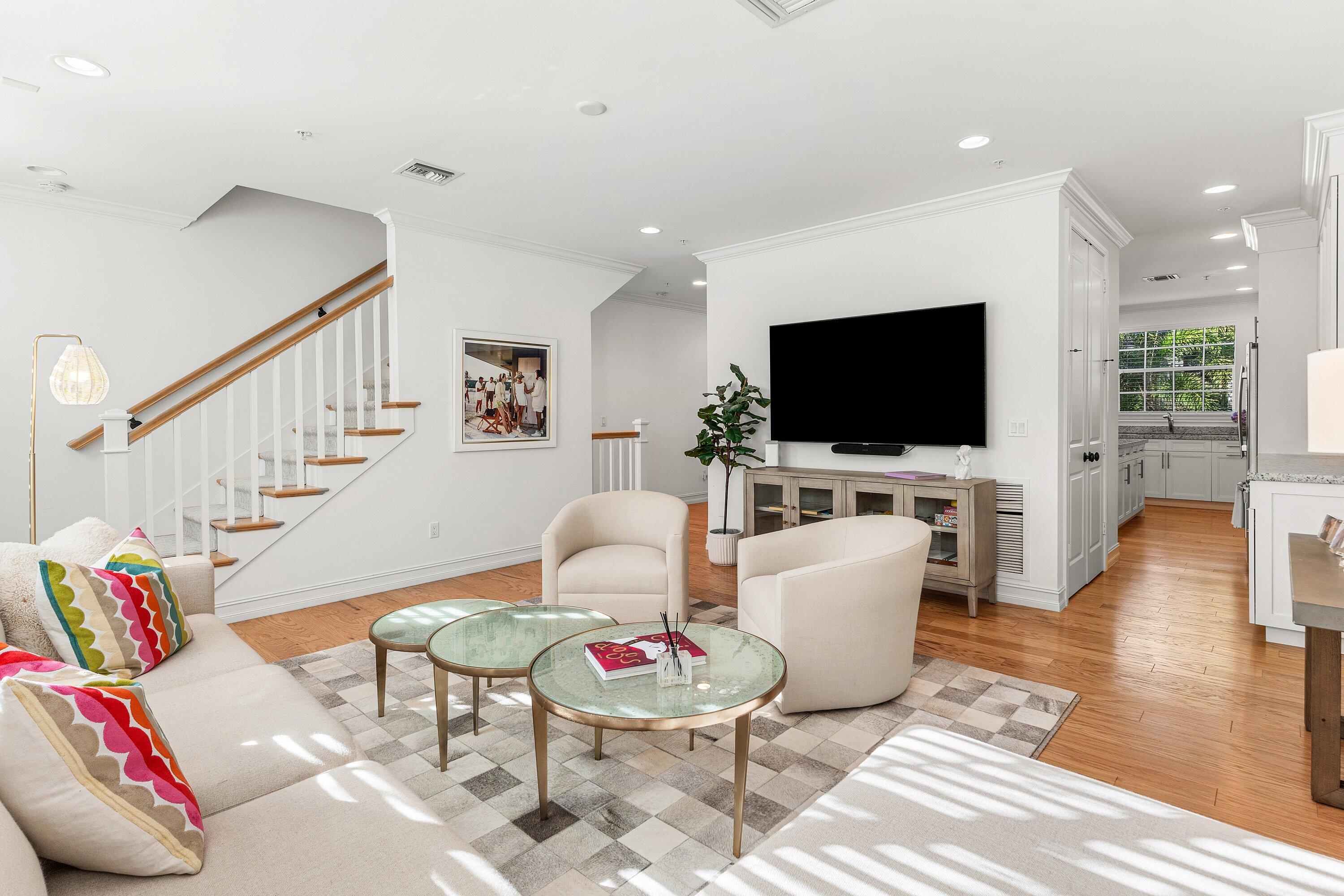343 E Cannery Row Circle