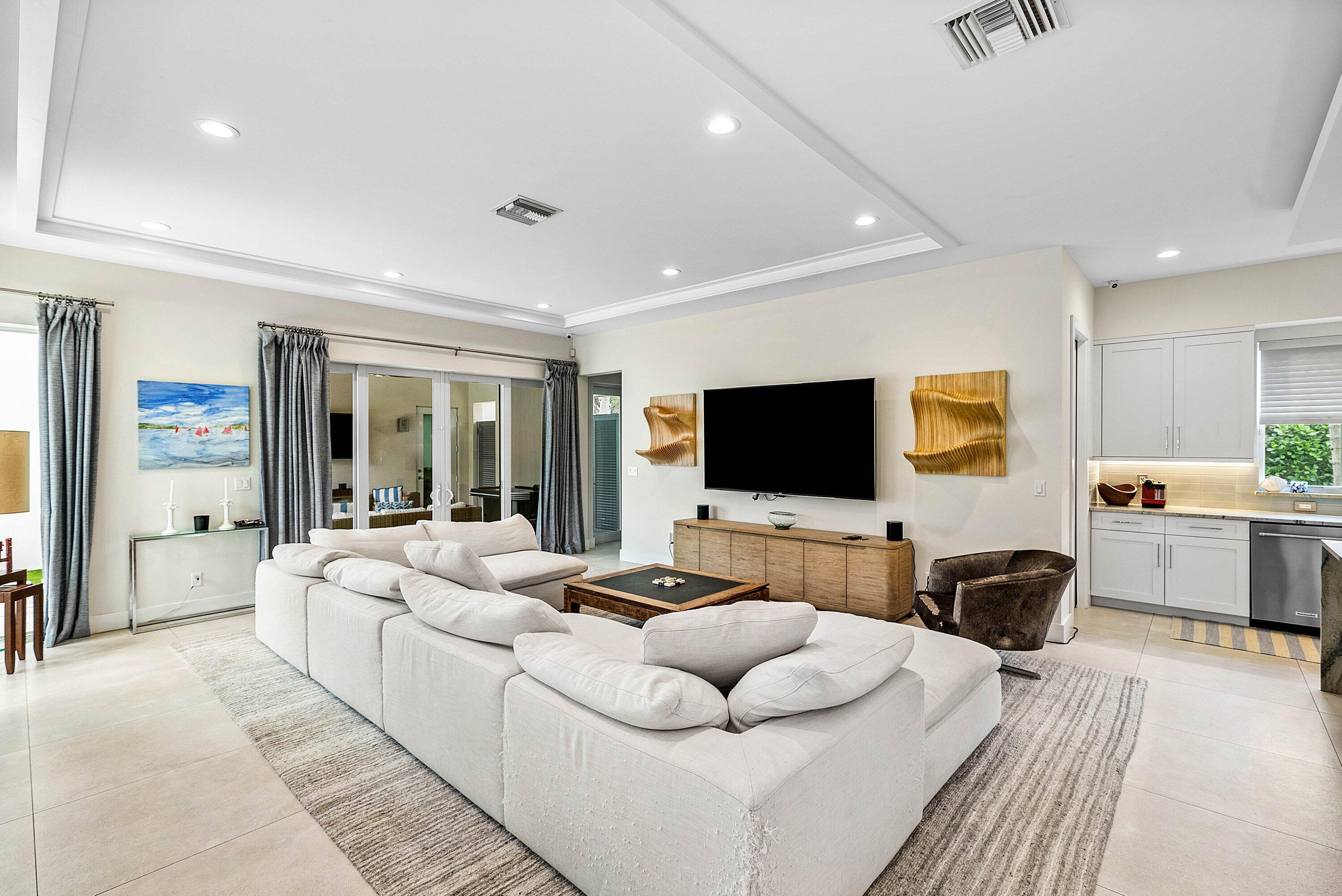 217 Gulfstream Boulevard