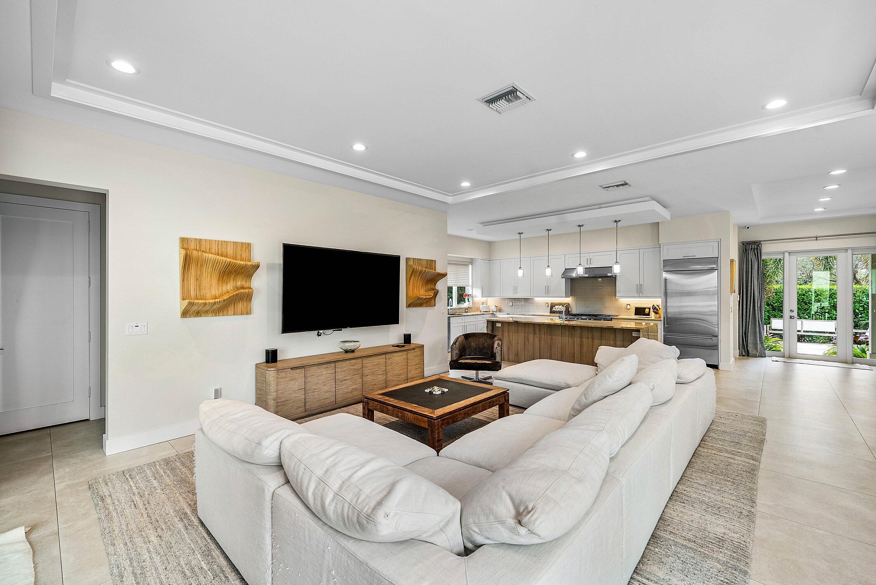 217 Gulfstream Boulevard