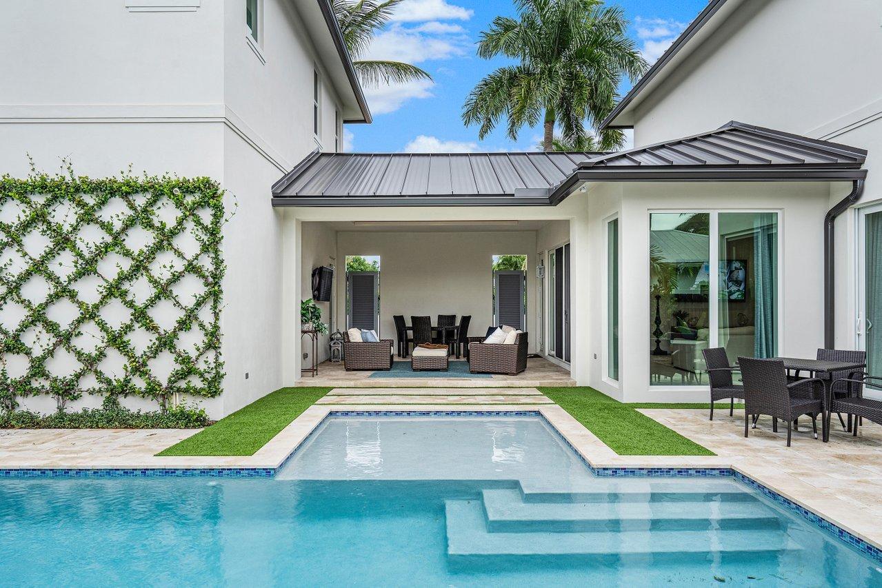 217 Gulfstream Boulevard